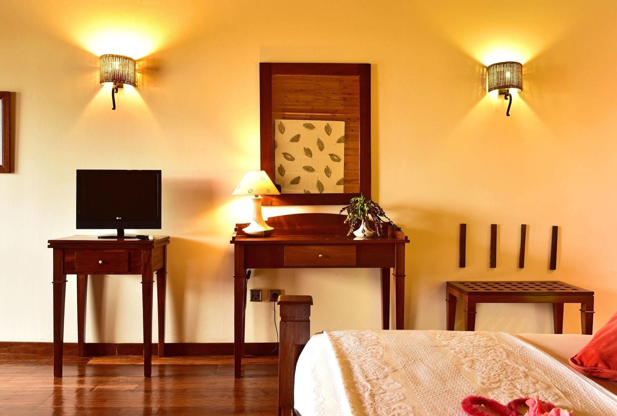 Pestana Equador Hotel Ilhéu das Rolas Buitenkant foto